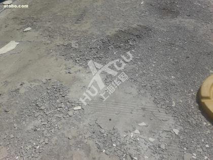 華謹修補砂漿改變了停車場路面修補的難題